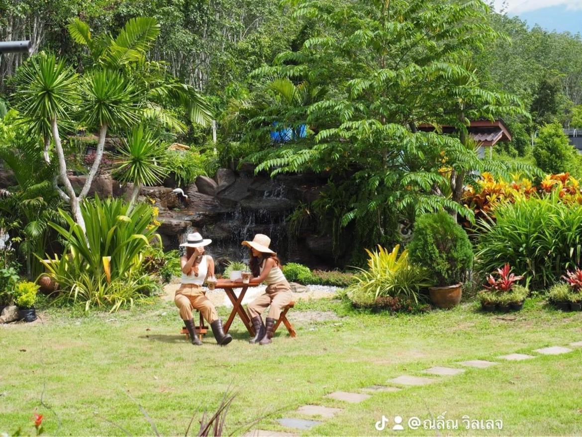 ไร่นาบัวหลวง คาเฟ่ & ฟาร์มสเตย์ Raina Bualuang Cafe & Farm Stay Ban Na No Экстерьер фото